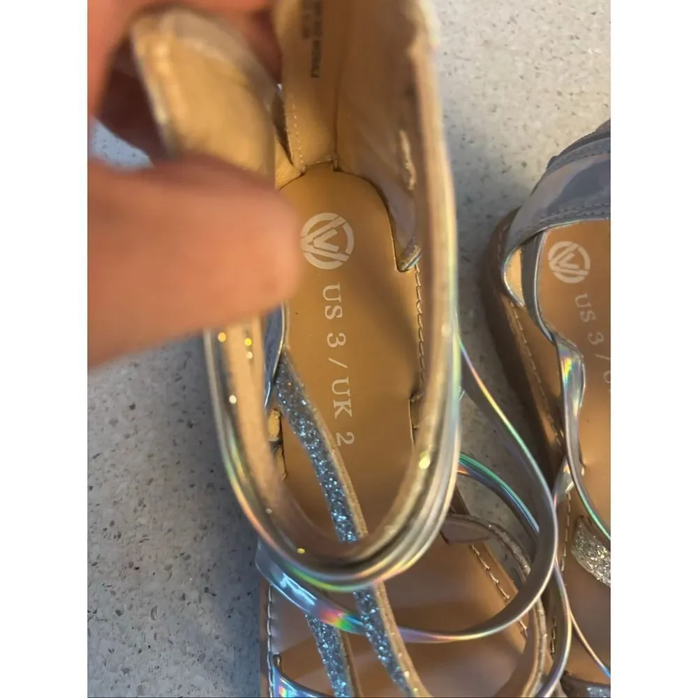 Kids, strappy sandals